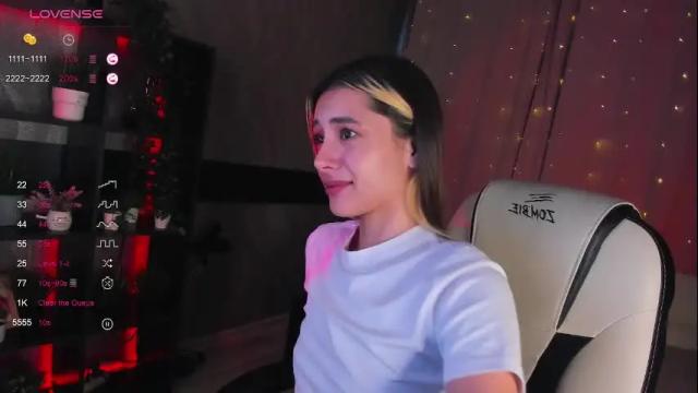 Image 12 of darlabelle Stream on Chaturbate on 2 months ago