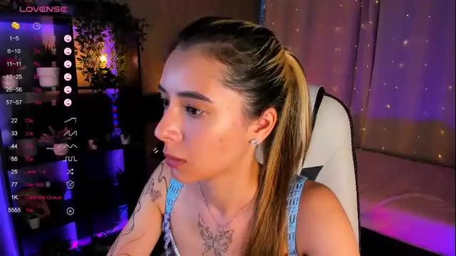 Image 3 of darlabelle Stream on Chaturbate on 1 month ago