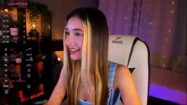 Image 2 of darlabelle Stream on Chaturbate on 1 month ago