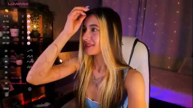 Image 3 of darlabelle Stream on Chaturbate on 1 month ago