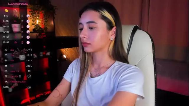 Image 12 of darlabelle Stream on Chaturbate on 1 month ago