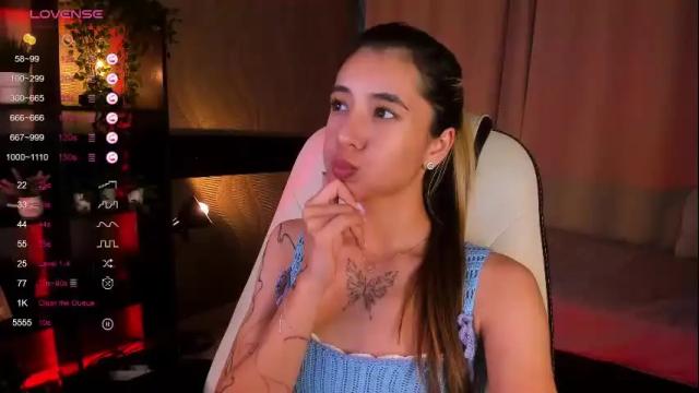 Image 3 of darlabelle Stream on Chaturbate on 1 month ago