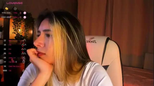Image 10 of darlabelle Stream on Chaturbate on 22 days ago