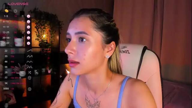Image 6 of darlabelle Stream on Chaturbate on 16 days ago