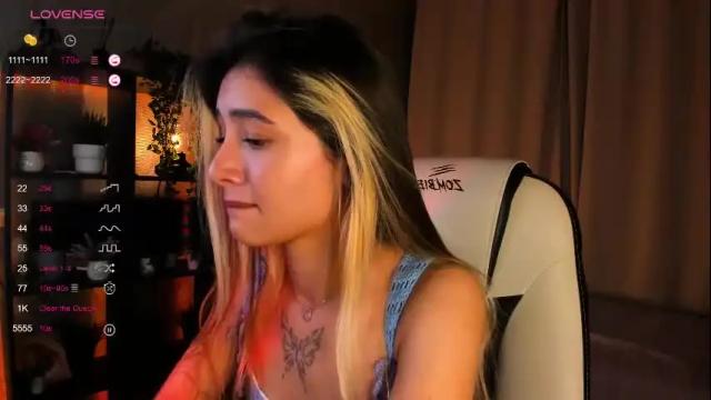 Image 11 of darlabelle Stream on Chaturbate on 6 days ago