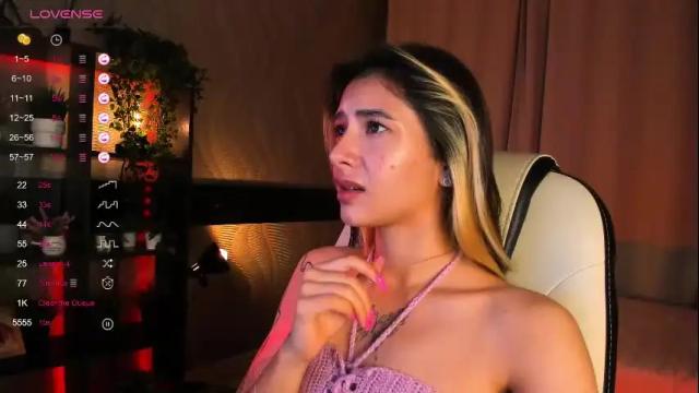 Image 11 of darlabelle Stream on Chaturbate on 2 days ago