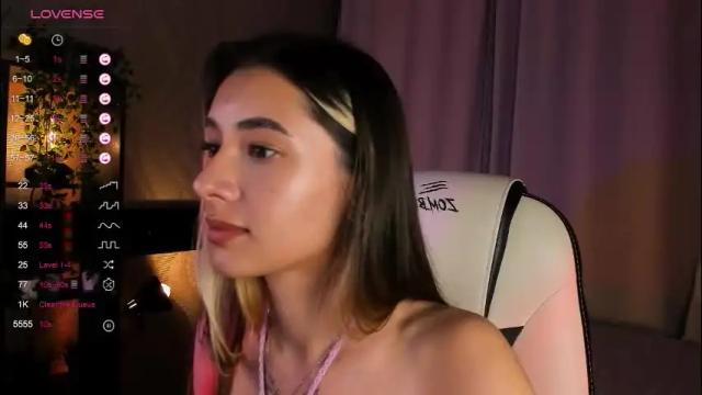 Thumbnail 2, darlabelle's Stream at Chaturbate, 1 month ago