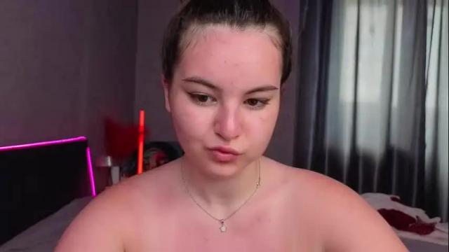 Image 10 of darlenedolce Stream on Chaturbate on 2 days ago