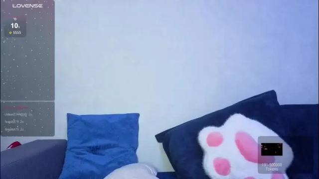 Image 7 of darlenedolce Stream on Chaturbate on 29 days ago