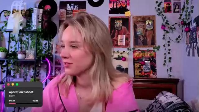 Image 2 of darleneferran Stream on Chaturbate on 1 day ago