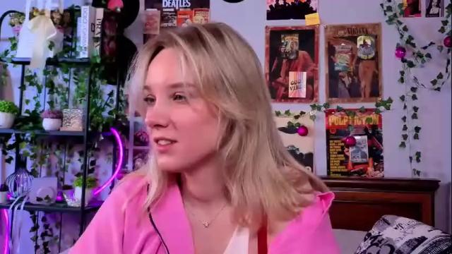 Image 6 of darleneferran Stream on Chaturbate on 1 day ago