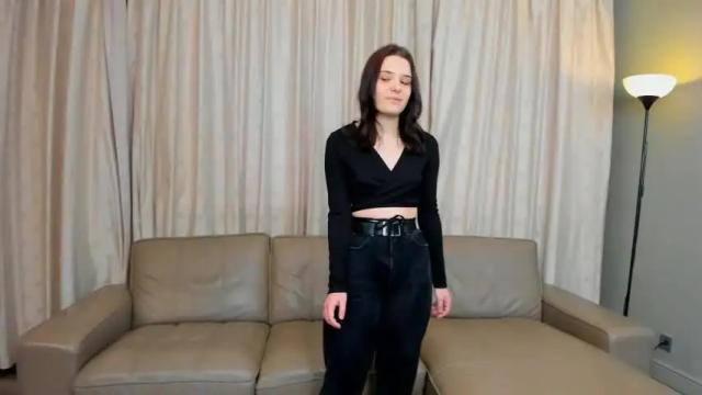 Image 3 of darlenegoldsworthy Stream on Chaturbate on 15 months ago