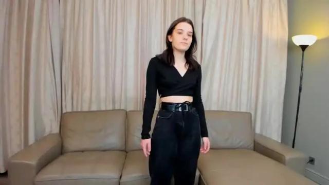 Image 4 of darlenegoldsworthy Stream on Chaturbate on 15 months ago