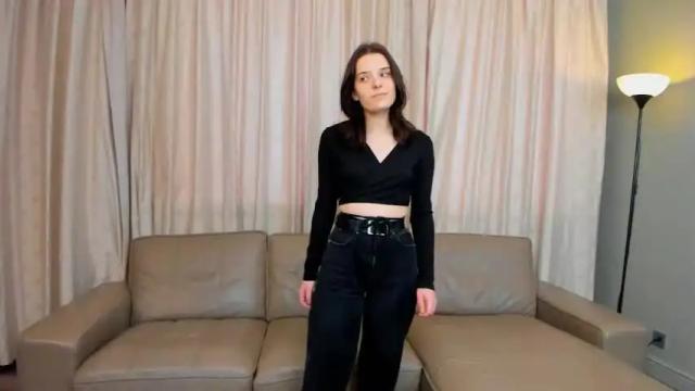Image 8 of darlenegoldsworthy Stream on Chaturbate on 15 months ago