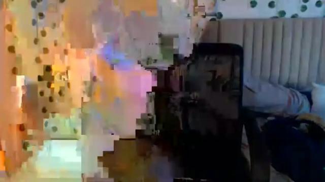Image 10 of darling_selena Stream on Chaturbate on 16 months ago