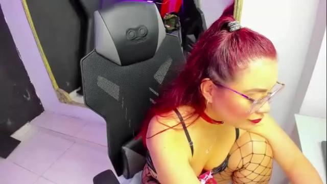 Image 2 of darlingbdsm_ Stream on Chaturbate on 12 days ago