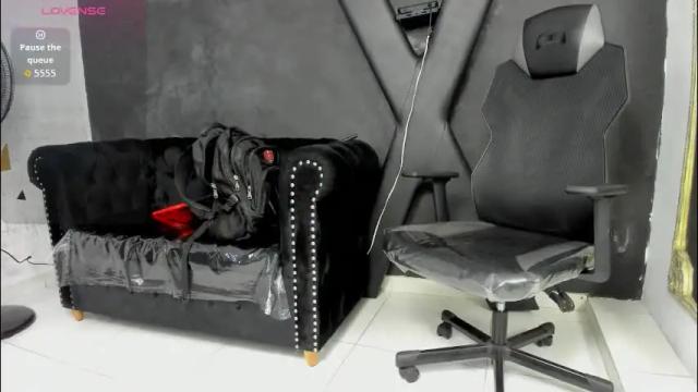 Image 4 of darlingbdsm_ Stream on Chaturbate on 1 month ago