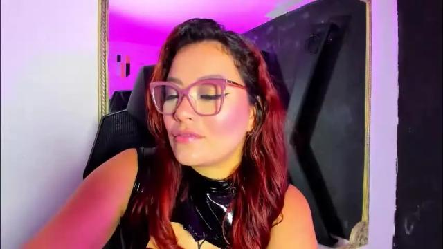 Image 11 of darlingbdsm_ Stream on Chaturbate on 8 days ago