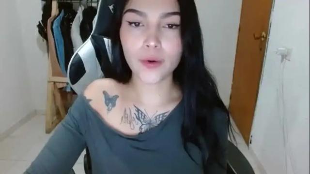 Image 3 of darly_scartt Stream on Chaturbate on 1 month ago