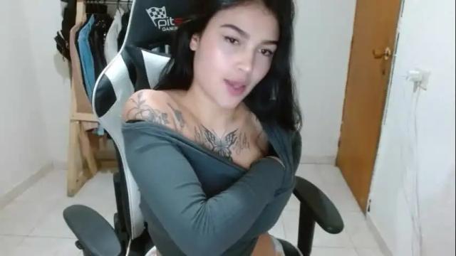 Image 6 of darly_scartt Stream on Chaturbate on 1 month ago