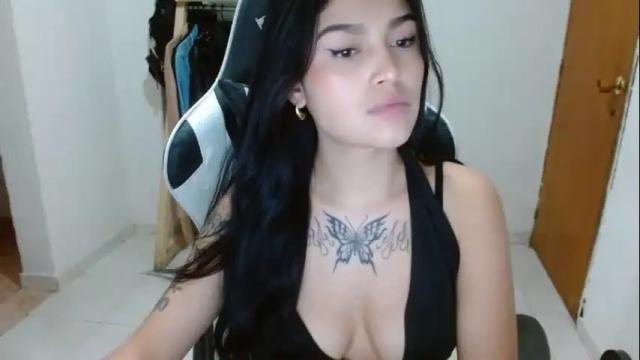 Image 10 of darly_scartt Stream on Chaturbate on 1 month ago
