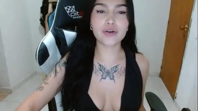 Image 2 of darly_scartt Stream on Chaturbate on 1 month ago