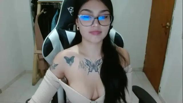 Image 4 of darly_scartt Stream on Chaturbate on 11 days ago