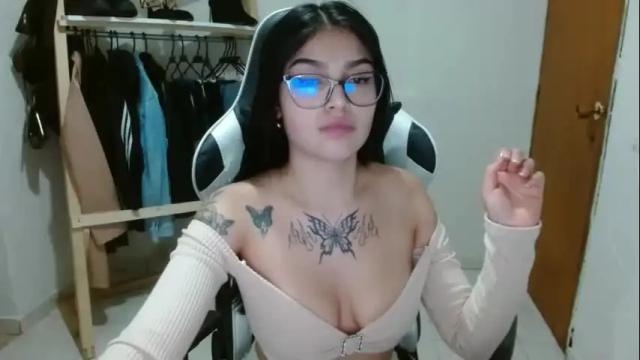 Image 8 of darly_scartt Stream on Chaturbate on 2 days ago