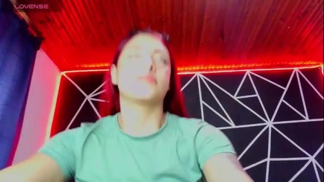 Thumbnail 1, darlyhooper1_'s Stream at Chaturbate, 5 months ago