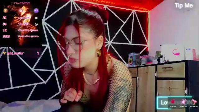 Image 7 of darlyhooper1_ Stream on Chaturbate on 4 months ago