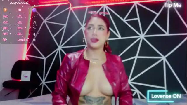 Thumbnail 2, darlyhooper1_'s Stream at Chaturbate, 2 months ago