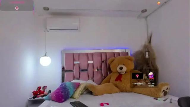Image 4 of darlyn_tenderhot Stream on Chaturbate on 1 month ago