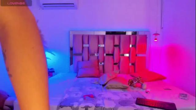 Image 2 of darlyn_tenderhot Stream on Chaturbate on 1 day ago