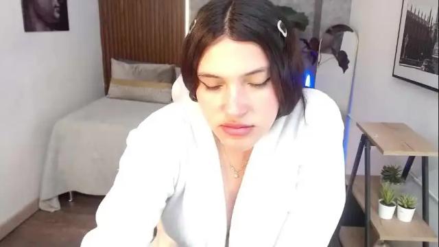 Thumbnail 1, darlynn17's Stream at Chaturbate, 2 months ago