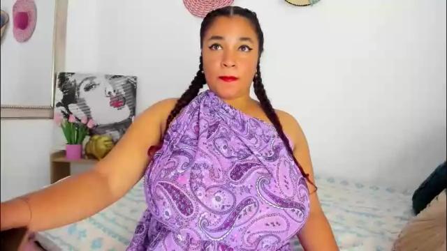 Image 11 of darsha_hara Stream on Chaturbate on 2 days ago