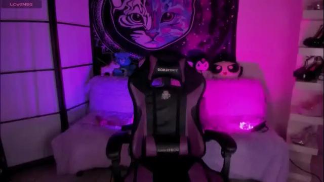 Image 3 of daryimiau Stream on Chaturbate on 27 days ago