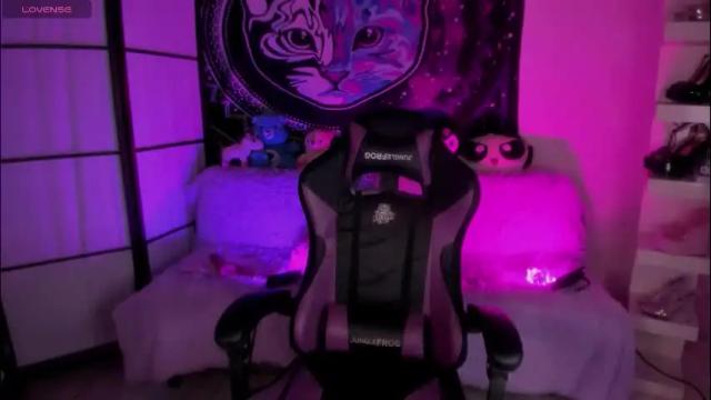 Image 7 of daryimiau Stream on Chaturbate on 27 days ago