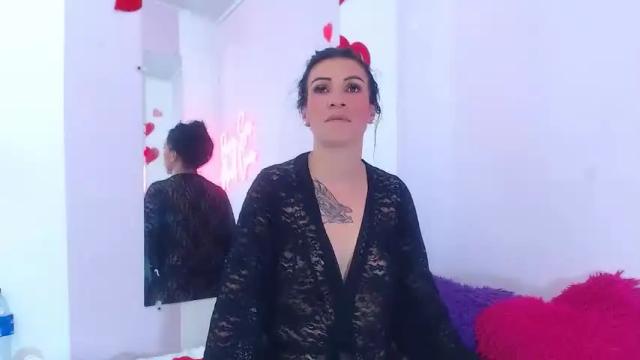Image 4 of dasha_fs Stream on Chaturbate on 16 months ago
