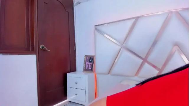 Image 8 of dashafoxxx Stream on Chaturbate on 20 days ago