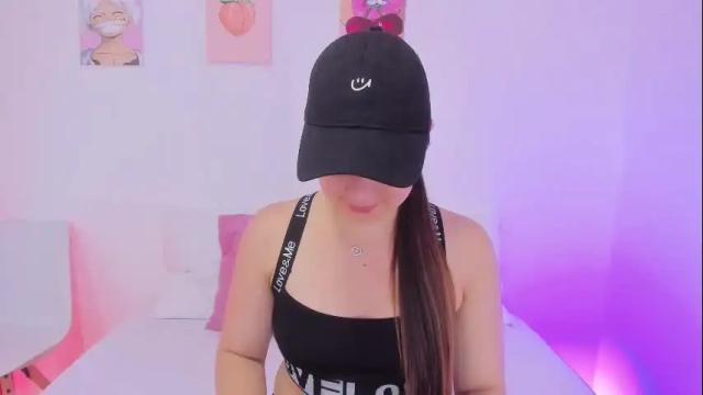 Image 3 of dashanovikov Stream on Chaturbate on 2 months ago