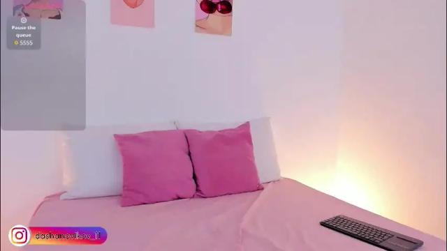 Image 3 of dashanovikov Stream on Chaturbate on 23 days ago