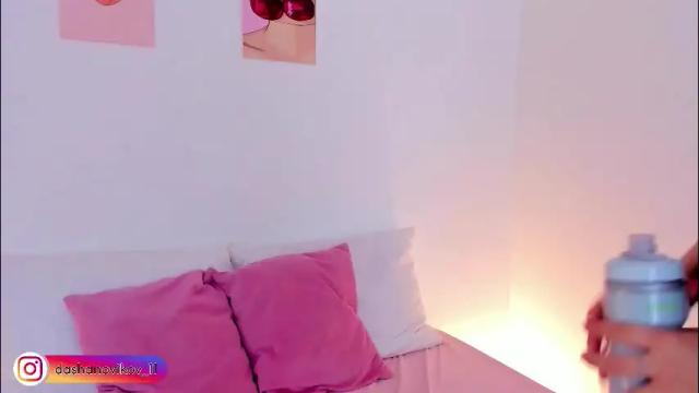 Image 4 of dashanovikov Stream on Chaturbate on 8 days ago