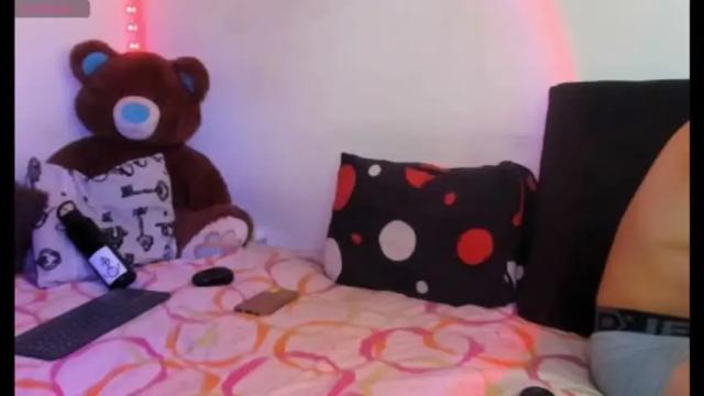 Image 11 of dave_and_lia Stream on Chaturbate on 15 months ago