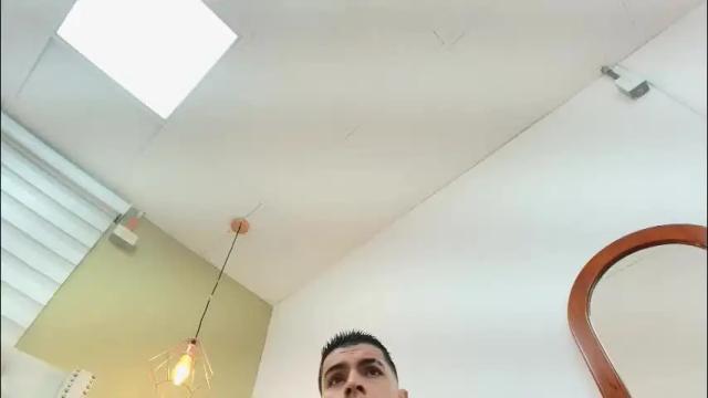 Image 11 of david_victoriaa Stream on Chaturbate on 1 month ago