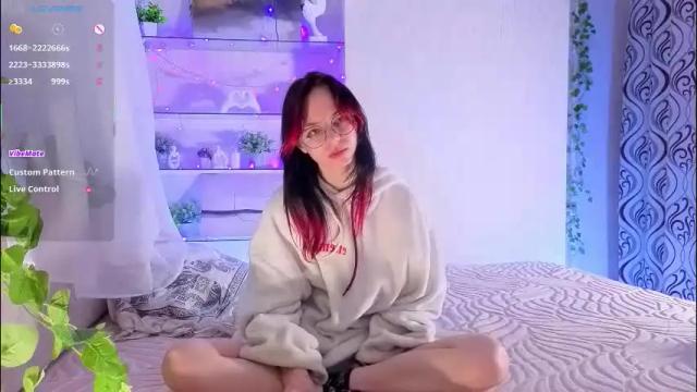 Image 2 of dawnbeat Stream on Chaturbate on 1 month ago