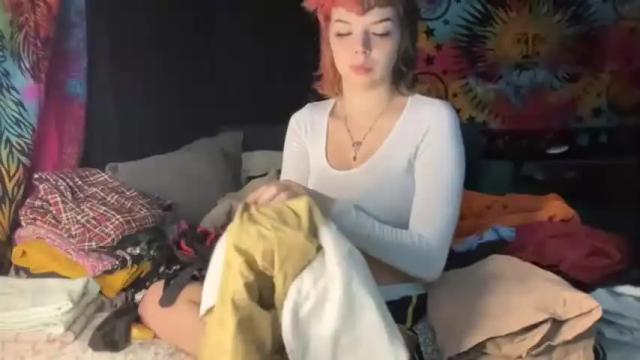 Image 3 of dawnrobin420 Stream on Chaturbate on 17 months ago