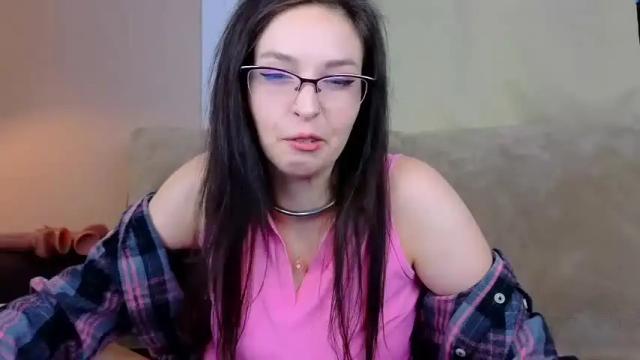 Image 12 of dawnwillow Stream on Chaturbate on 3 months ago