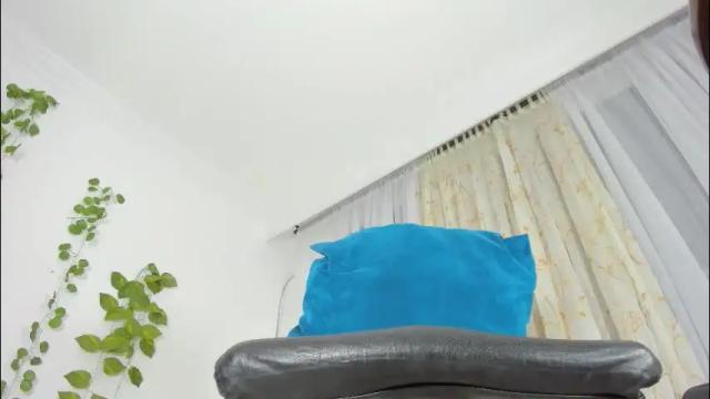 Image 8 of day_alexa Stream on Chaturbate on 1 month ago