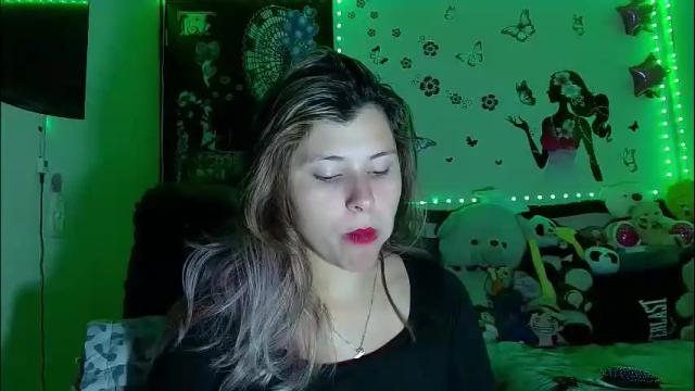 Image 3 of daya202 Stream on Chaturbate on 1 month ago