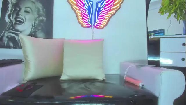 Image 3 of daya_ggh Stream on Chaturbate on 1 month ago